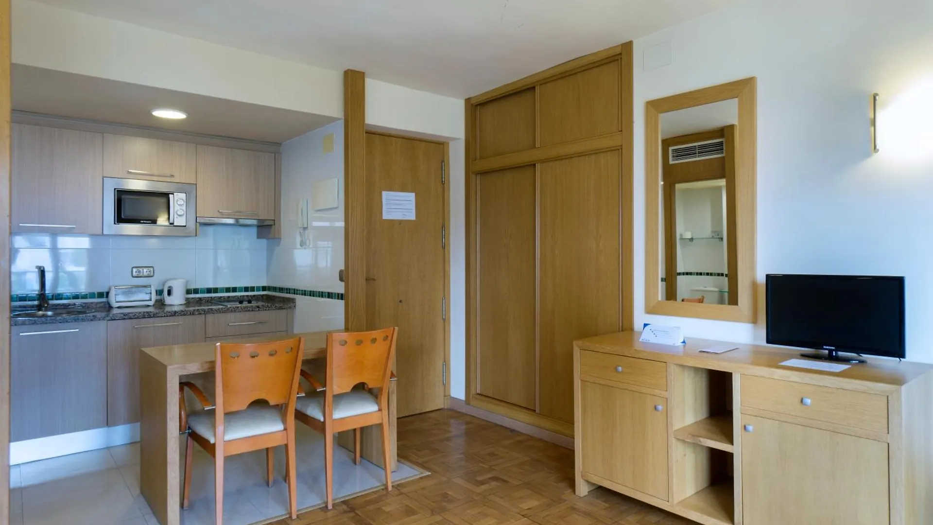 Apartment Apartamentos Ms Pepita Benalmadena