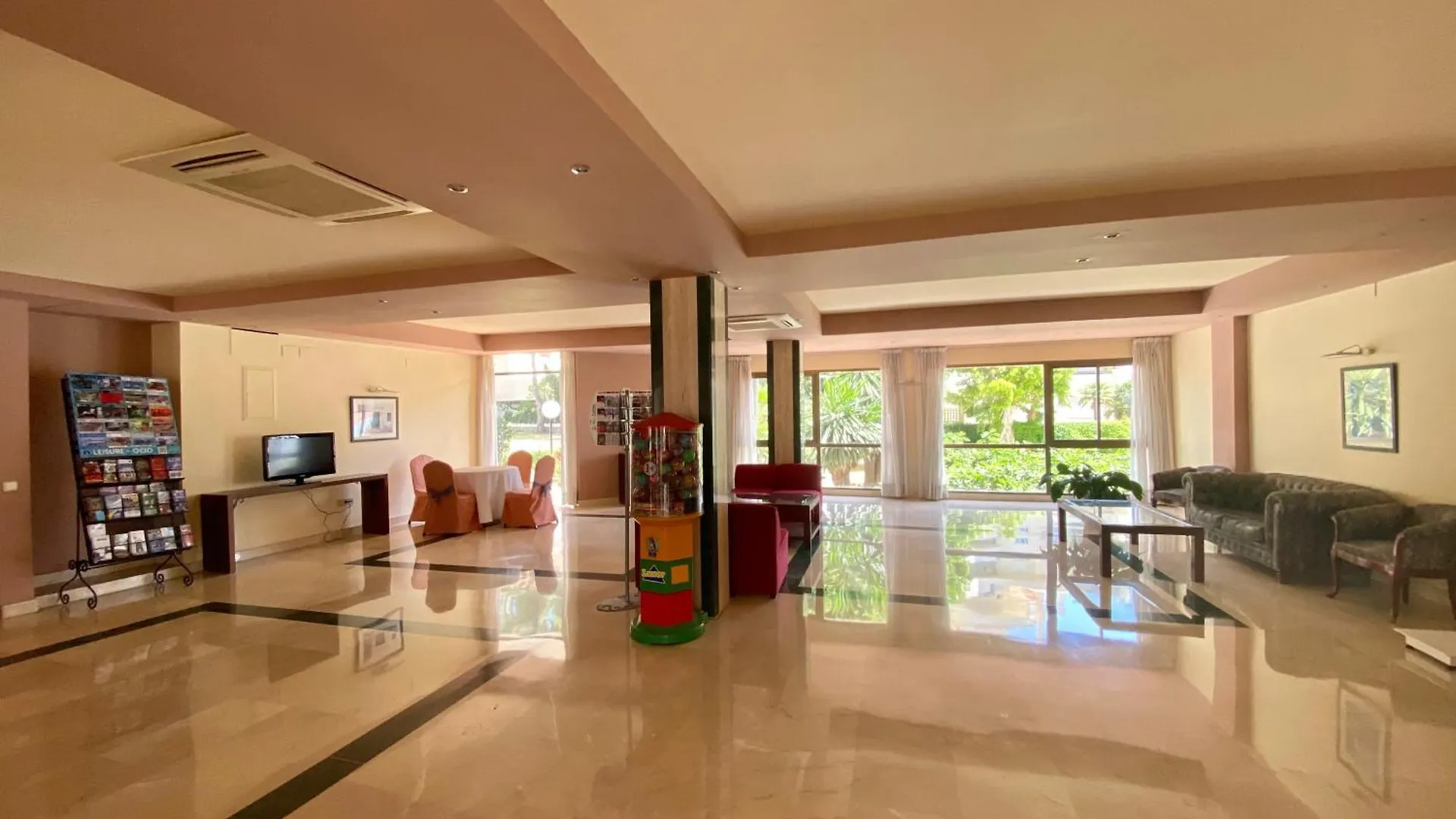 Apartamentos Ms Pepita Benalmadena